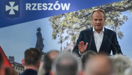 Polonya’da yaklaşan seçimler: Muhalefet iktidarın hedefinde